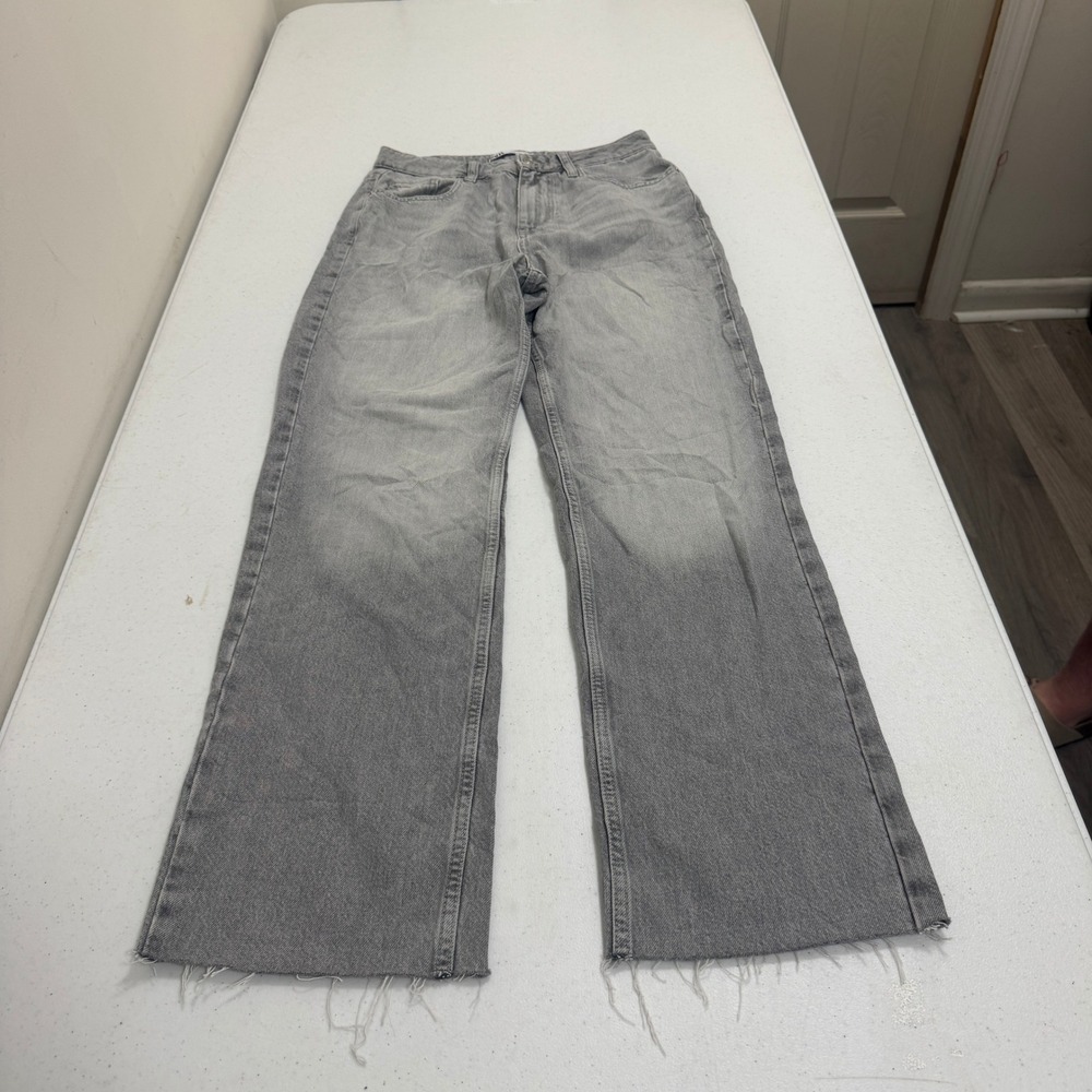 Zara Grey Wide Leg High Waisted‎ Raw Hem Denim Jeans USA 4 MEX 26
